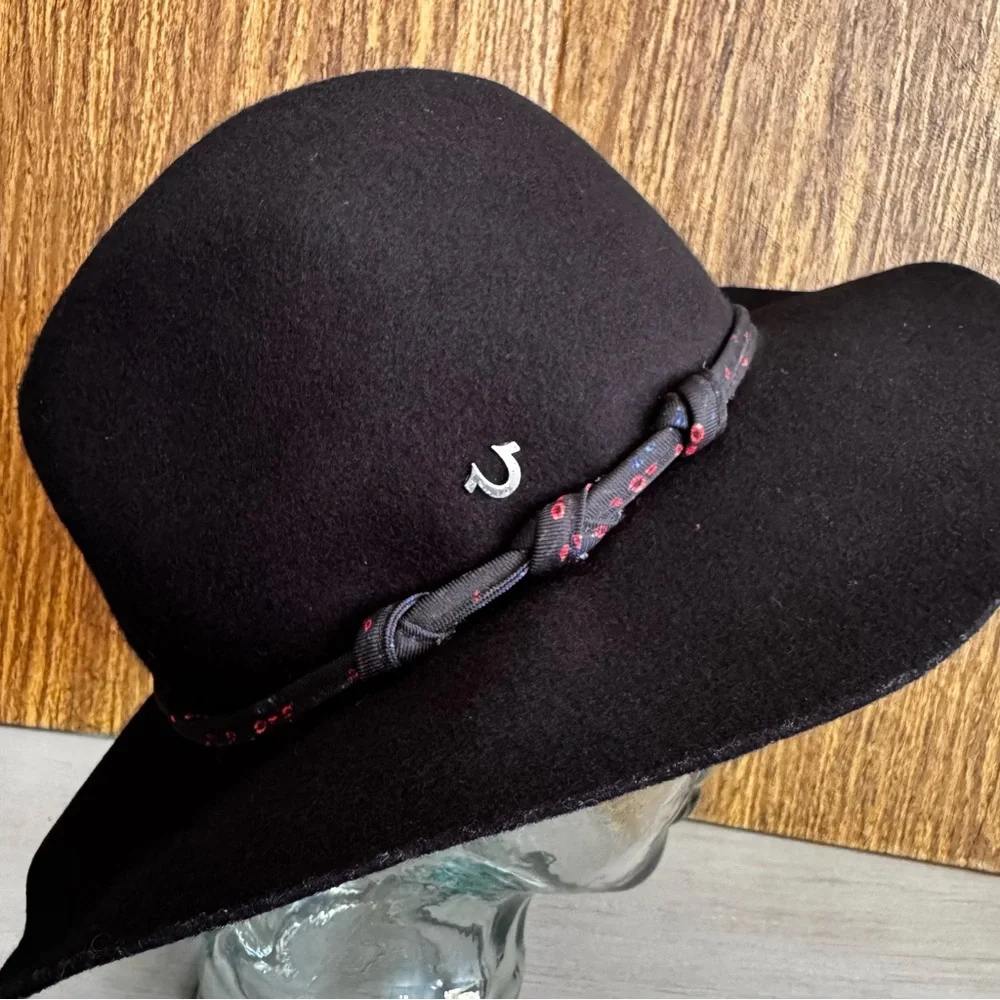 TRUE RELIGION Womens Wool Black Wide Brim Fedora Homburg Hat Classic Chic‎ 22”